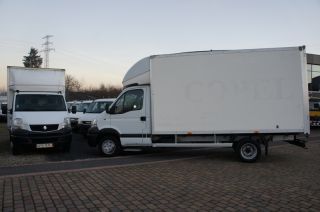 Renault Mascott